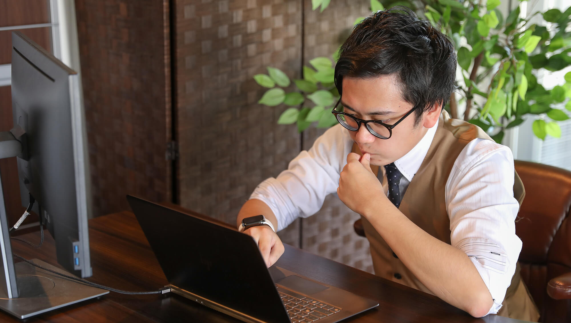 稗田 卓人 画像